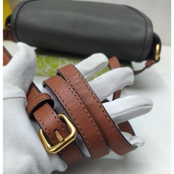 Marc By Marc Jacobs Gray Pebbled Leather Flap Closure Crossbody Bag - Picture 5 of 14